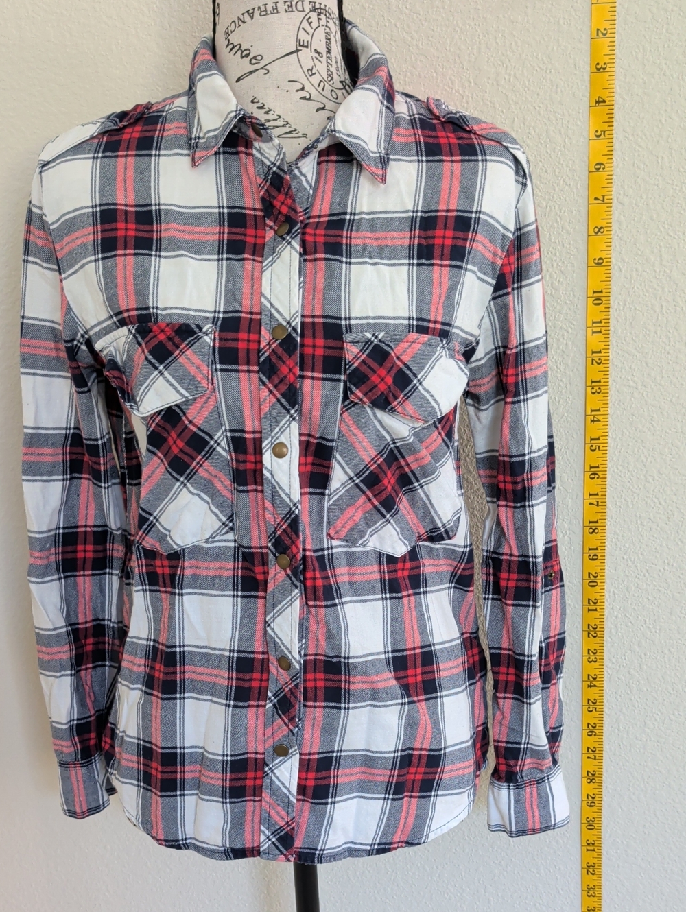 Forever 21 White, Black & Coral Plaid Button-Down Shirt